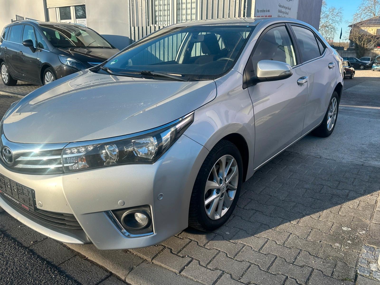 Toyota Corolla Life+