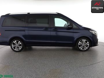 Mercedes V 220 - 6