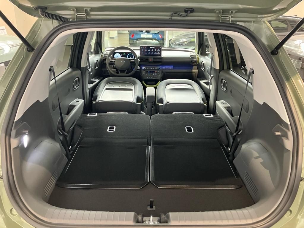 Fahrzeugabbildung Hyundai INSTER Cross EV 49 kWh KlimaA Navi SHZ KeyLess