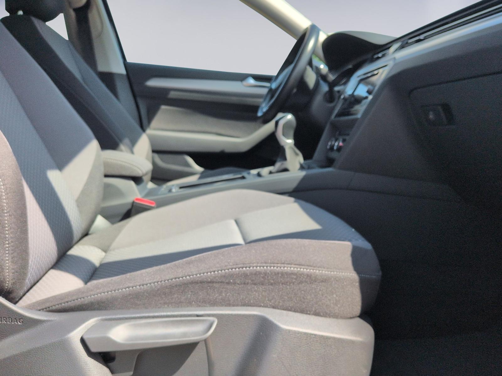 Volkswagen Passat 1.5 TSI KLIMA+AHK+SHZ+LED+GRA, миниатюра 18