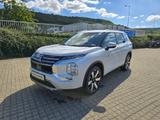 Mitsubishi Outlander 2.4L PHEV Intro Edition