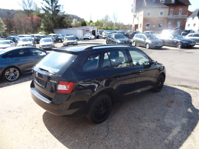 Fahrzeugabbildung Skoda Fabia Combi Style/2.Hd/110PS/SitzH/Pano/Alu/
