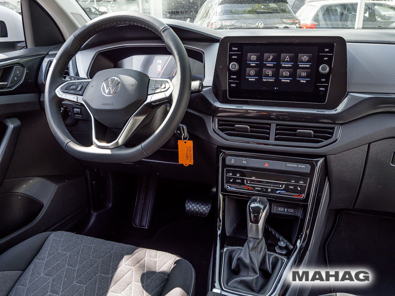 Volkswagen T-Cross - Bild 12