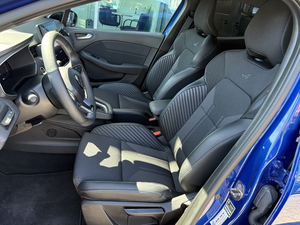 RENAULT Clio - Bild 8