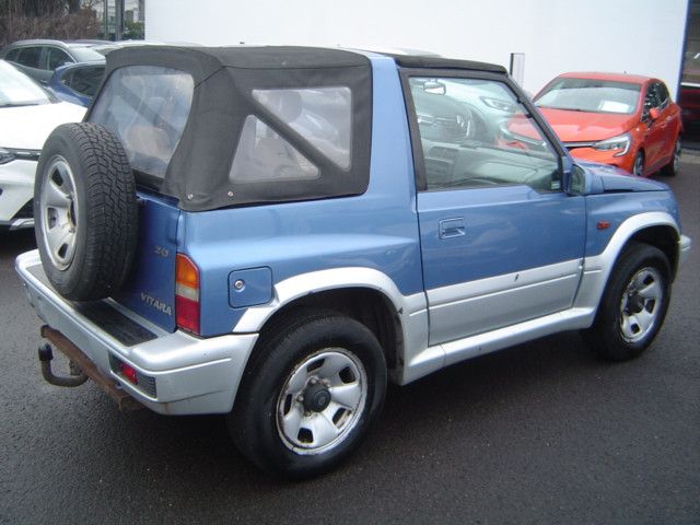 Suzuki Vitara 4x4 2.0 SANTANA +AHK 1 Hand TÜV 05-2025