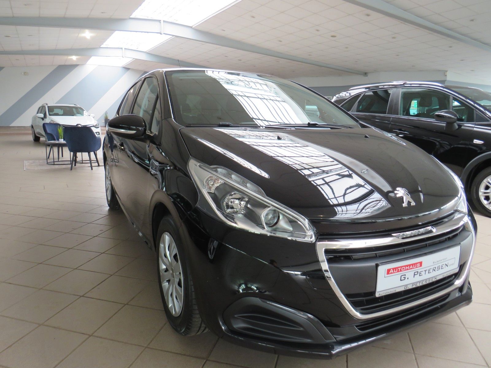 Fahrzeugabbildung Peugeot 208 Active*Klimaauto*Tempo*SHZ*Bluetooth*Bordcom