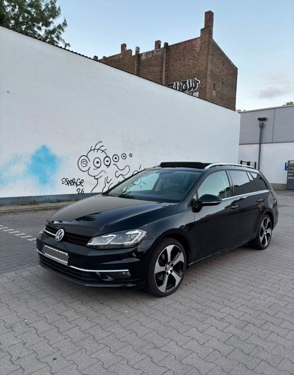 Image of Volkswagen Golf