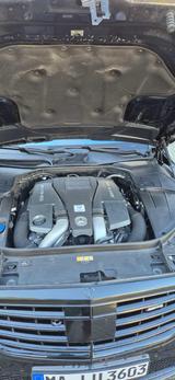 Mercedes-Benz S 63 AMG 4MATIC L AMG - schwarze Mercedes-Benz S 63 AMG