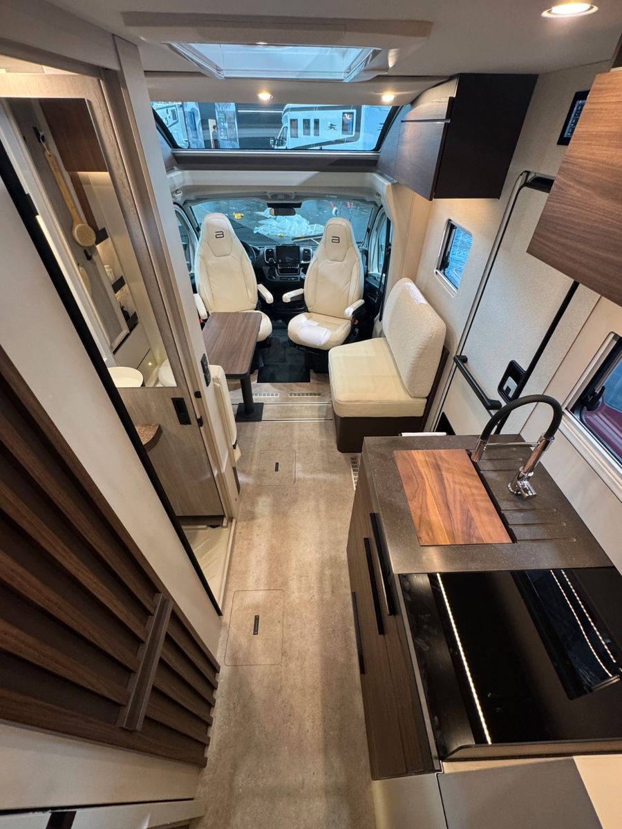 Fahrzeugabbildung Bürstner Signature SFT 7.0 NEUHEIT MODELL 2026!