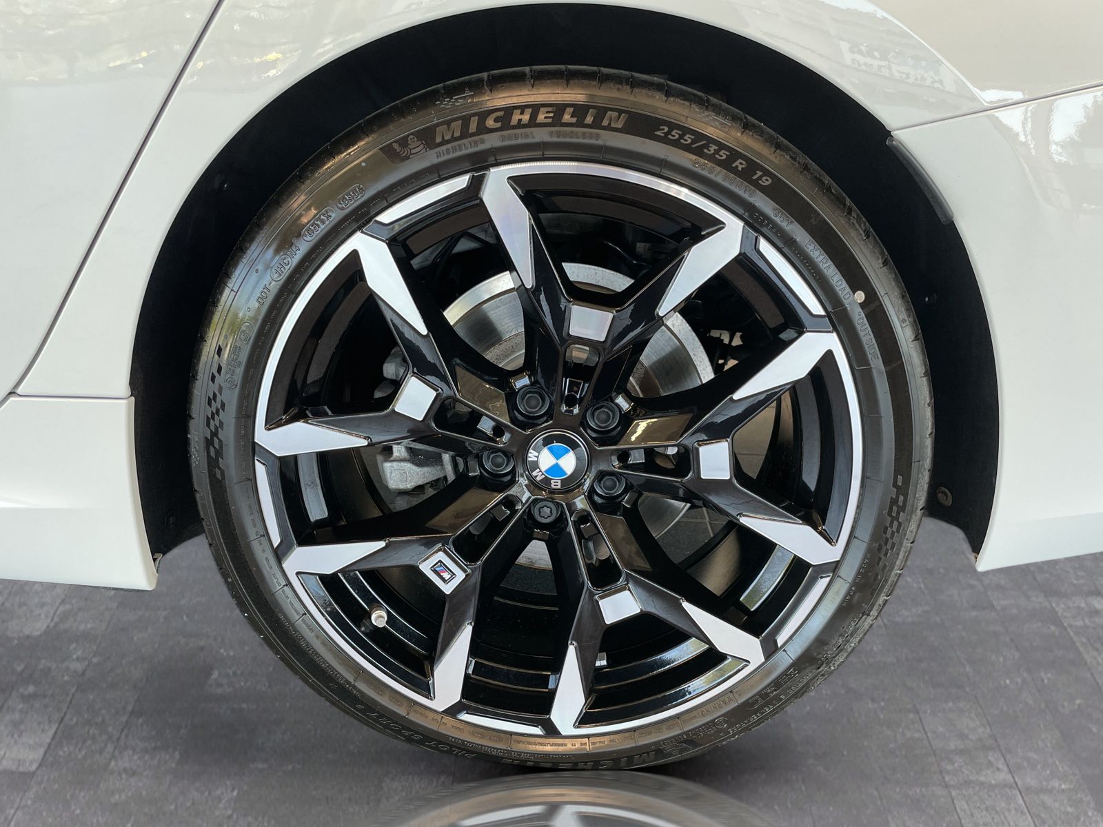 BMW 320 - Bild 14