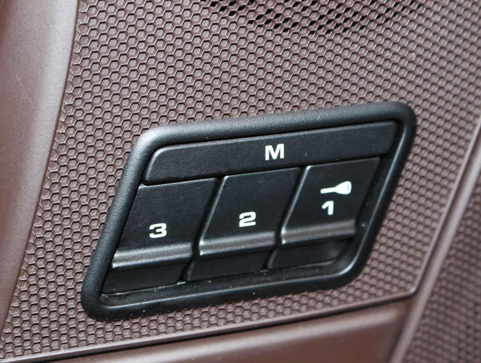 Fahrzeugabbildung Porsche 911 997 Carrera 4 S Cabrio Sport Chrono