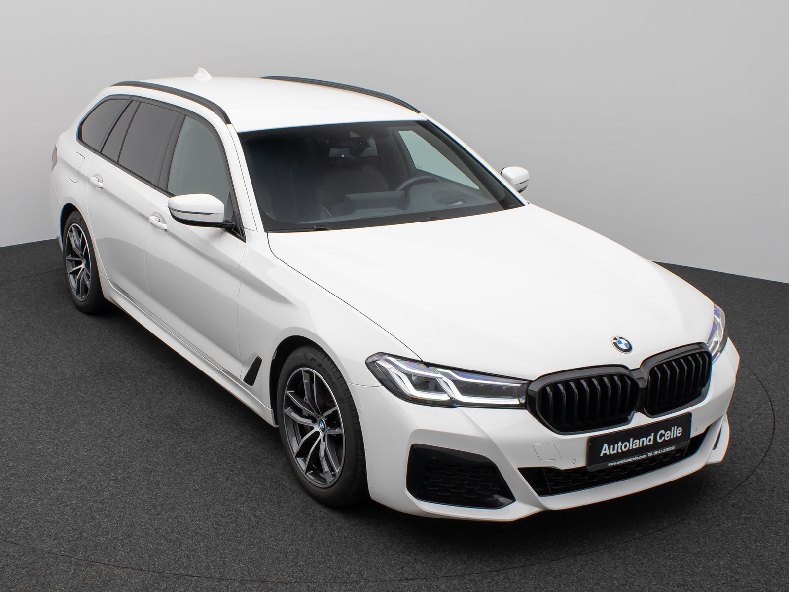 Fahrzeugabbildung BMW 540d xD M Sport Kamera Laser HUD DAB H/K Komfort