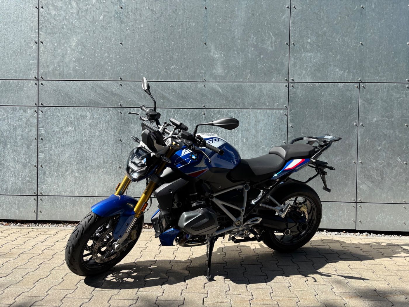Fahrzeugabbildung BMW R 1250 R Style Sport 4 Pakete