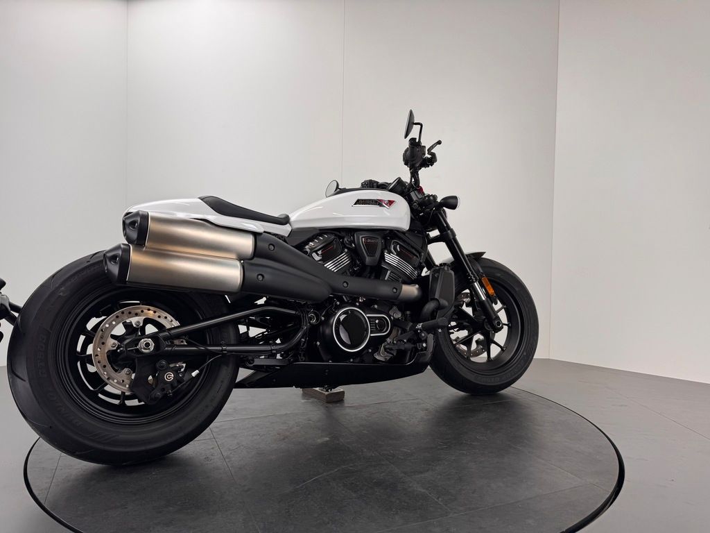 Fahrzeugabbildung Harley-Davidson SPORTSTER S RH1250 S *NEUWERTIG *TAGESZULASSUNG