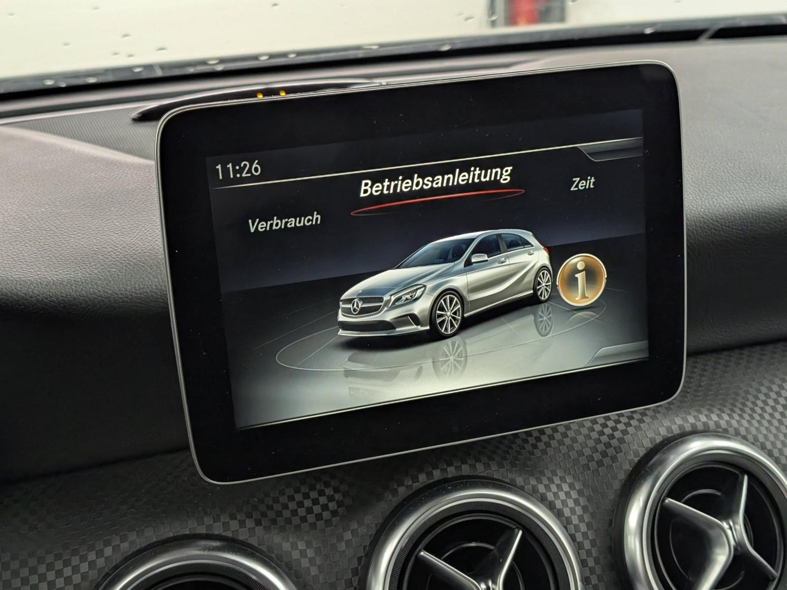Mercedes-Benz A 180 1.6 Urban Navi LED Klima SHZ