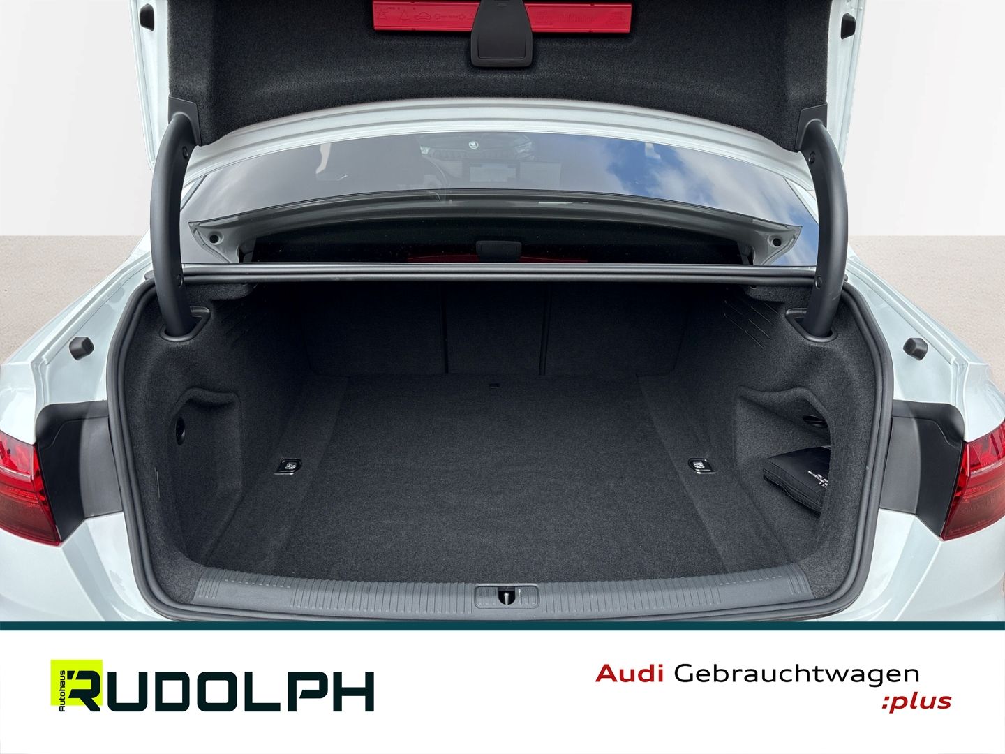 Audi A4 - Bild 11