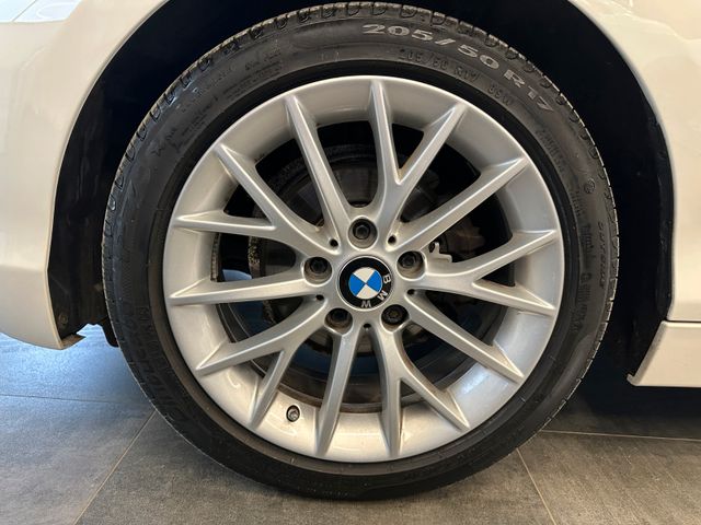 BMW 118 i Edition Sport Line Shad*LED*Navi*Leder*