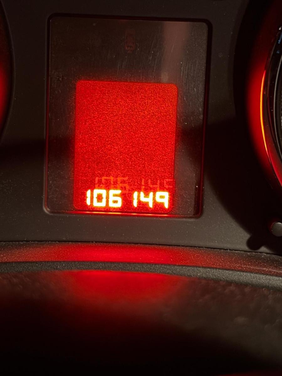 Opel Meriva 2011 — photo 11