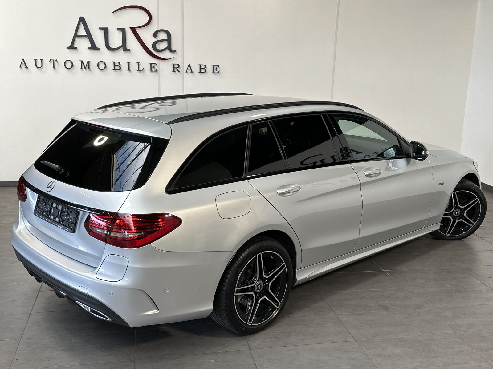 Fahrzeugabbildung Mercedes-Benz C 300de T AMG-Line NAV+LED+AHK+KAMERA+WIDESCREEN