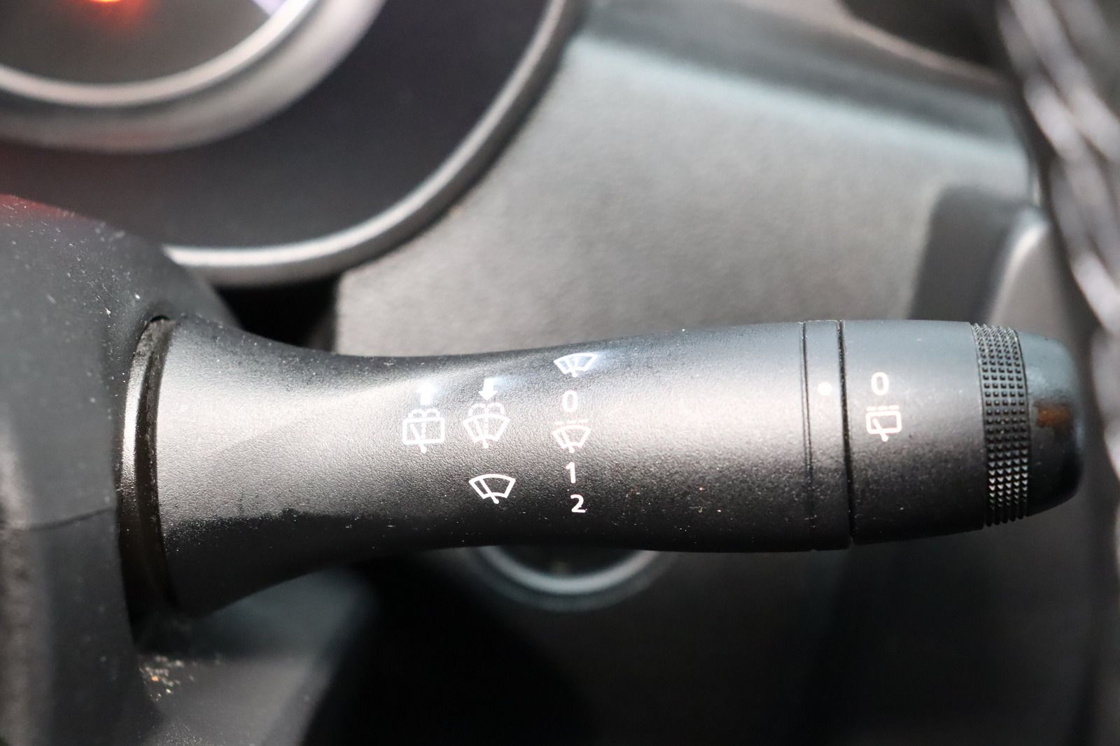 Fahrzeugabbildung Dacia Duster Prestige WINTERDIENST 4x4 * RFK * AHK