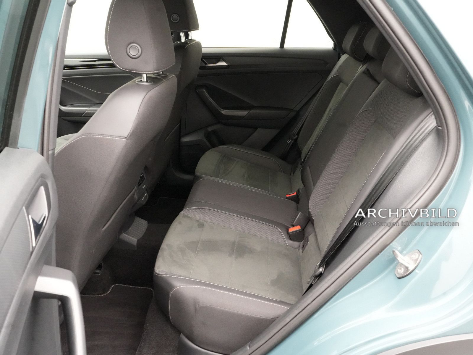 Volkswagen T-Roc - Bild 8