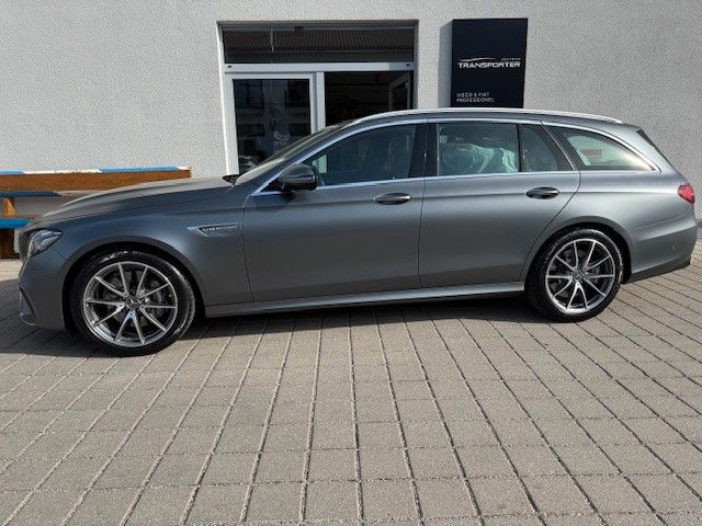 Mercedes-Benz E 63 AMG