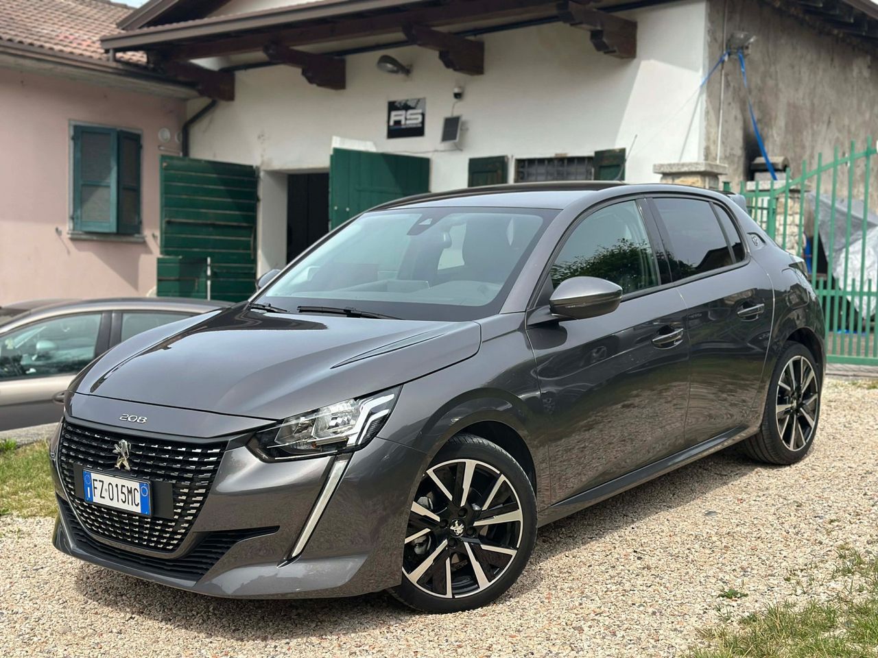 Peugeot 208 100 5P AUTOMATICA ALLURE NAVI 3D COC