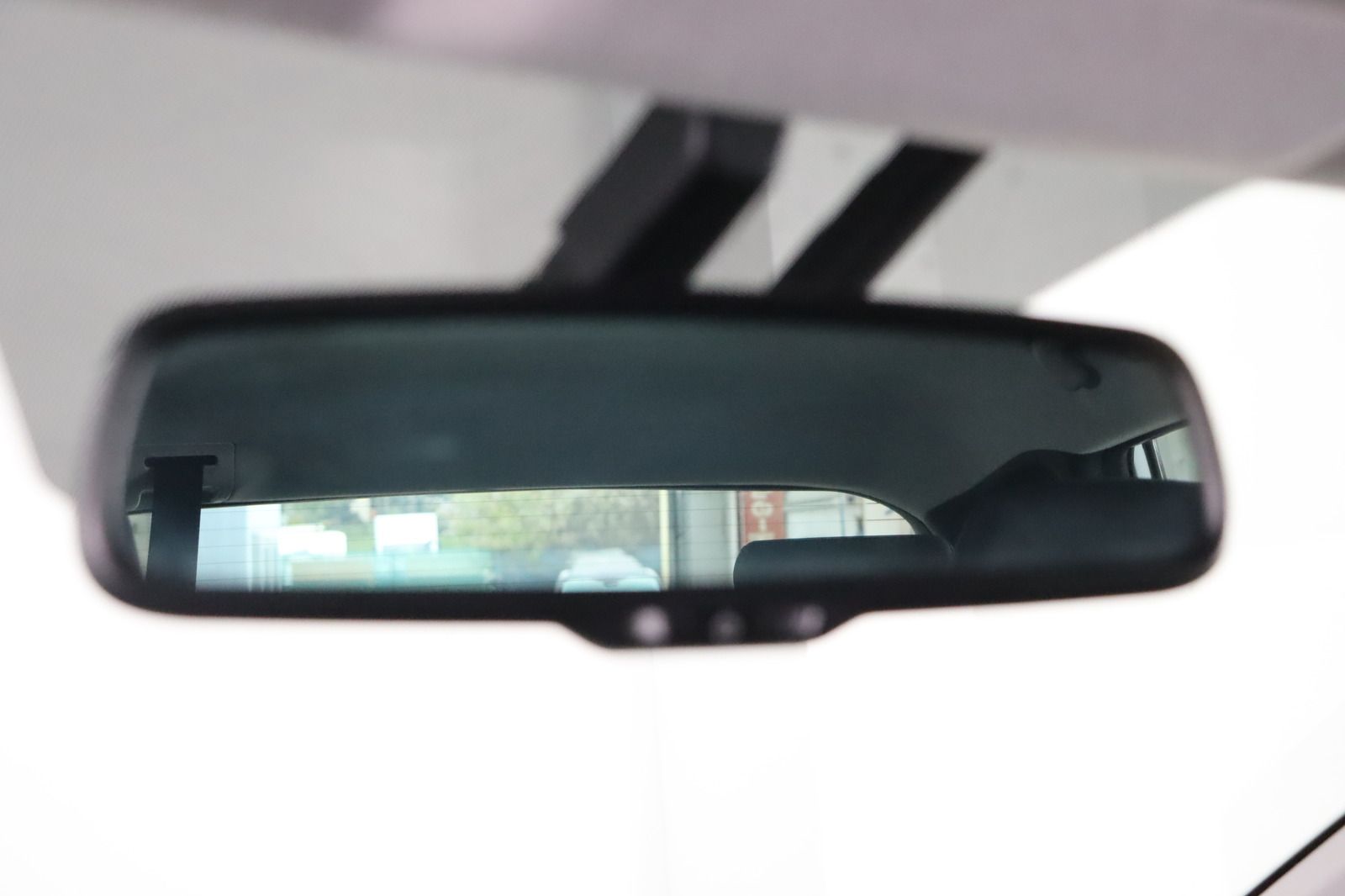 Fahrzeugabbildung Hyundai ix20 * HU/AU bis 06.2028 * 8-fach bereift Comfor