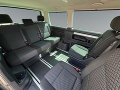 Fahrzeugabbildung Volkswagen T6.1 Multivan 2.0TDI DSG AHK*NAVI*LED*KAMERA*3xK