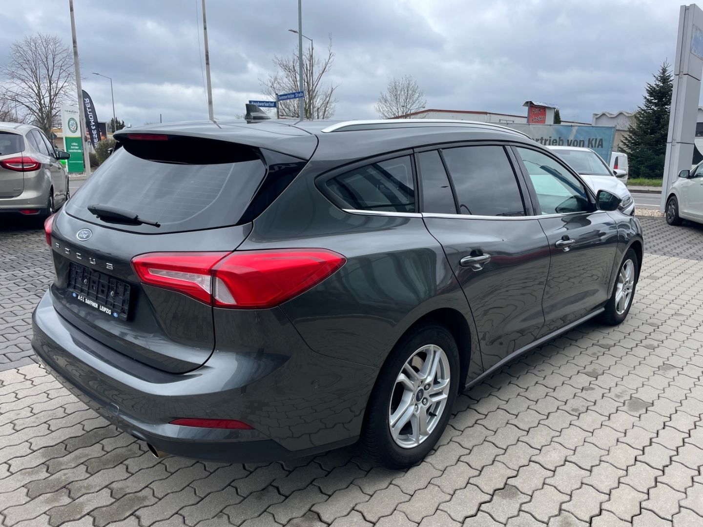 Fahrzeugabbildung Ford Focus C&C totWinkAss LED Kamera Spurhalteass