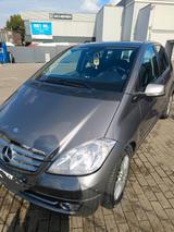 Mercedes-Benz Mercedes Benz A 160 - Mercedes-Benz A 160 in Duisburg