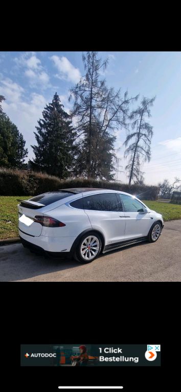 Image of Tesla Model X