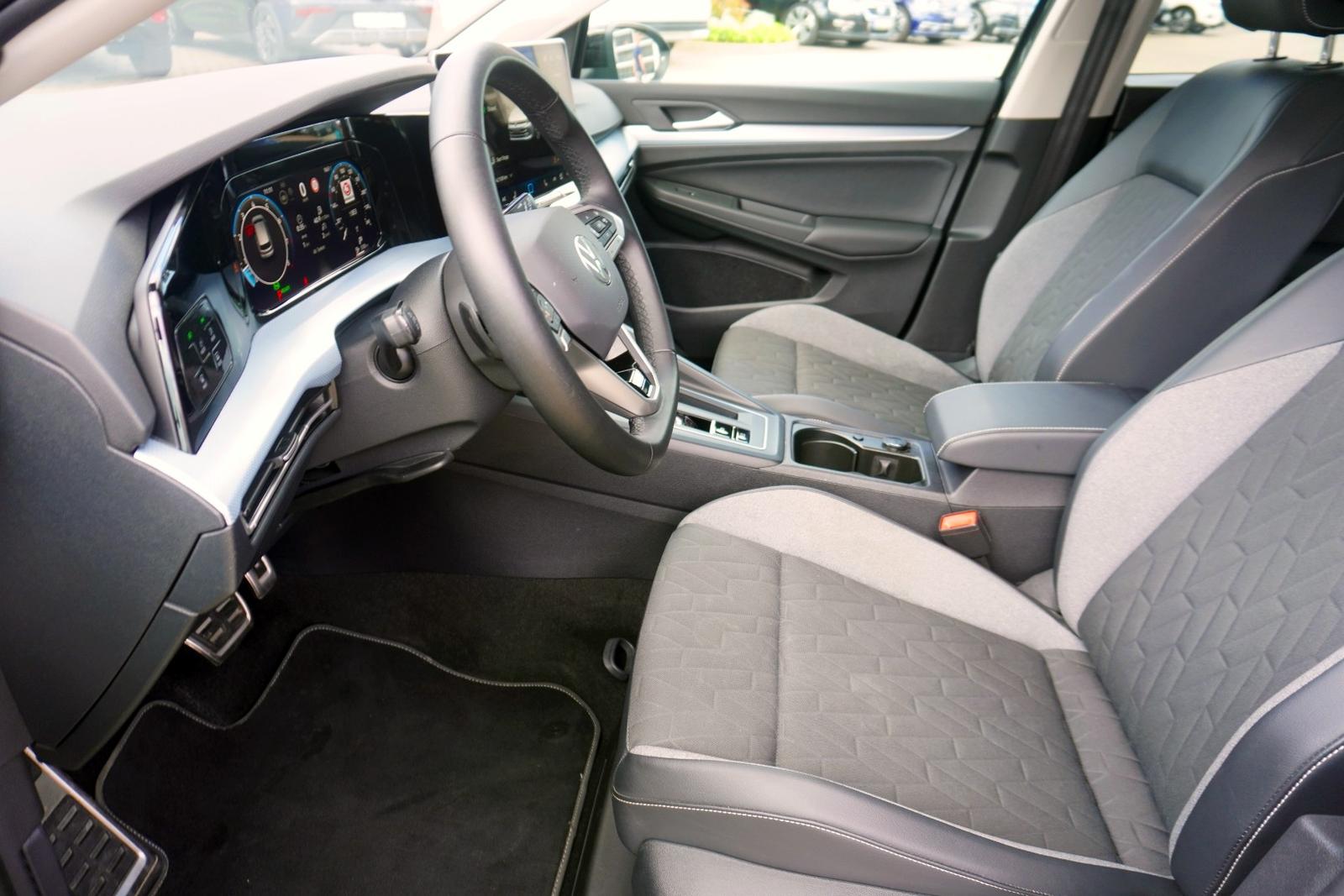 Volkswagen Golf VIII 1.5 eTSI Goal DSG LED Navi App-Connect, миниатюра 14