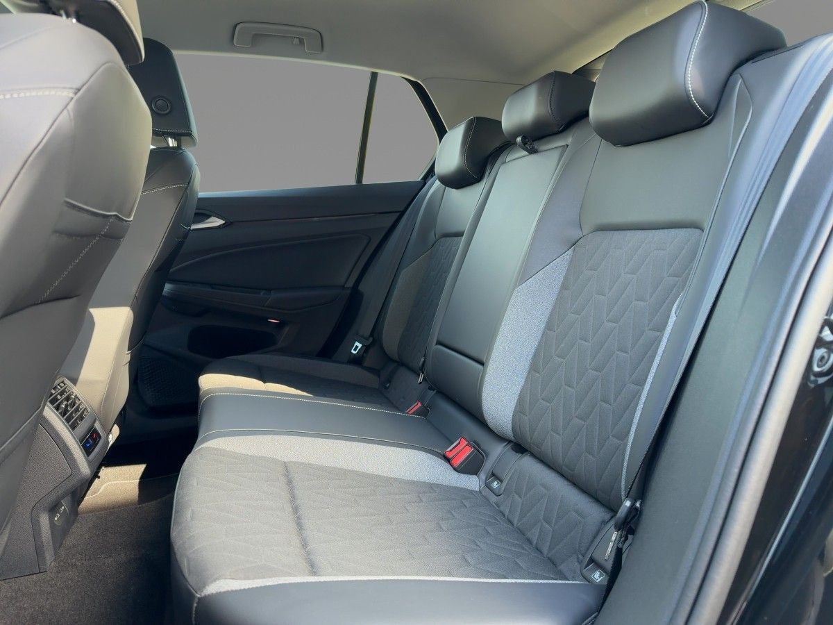 Volkswagen Golf - Bild 10