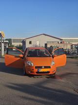 Fiat Ford punto 1.4 (Sport) besondere Farbe - Fiat Punto mit LPG-Antrieb