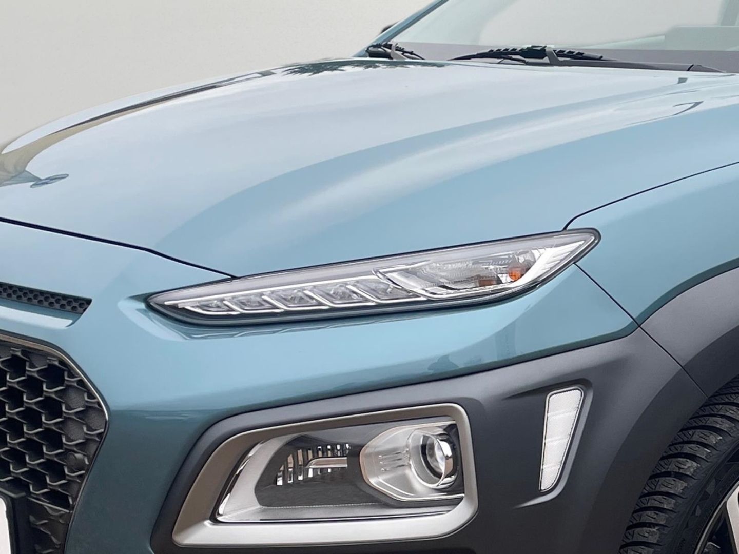 Fahrzeugabbildung Hyundai KONA 1.6 Hybrid PREMIUM Navigation Rückfahrkamer