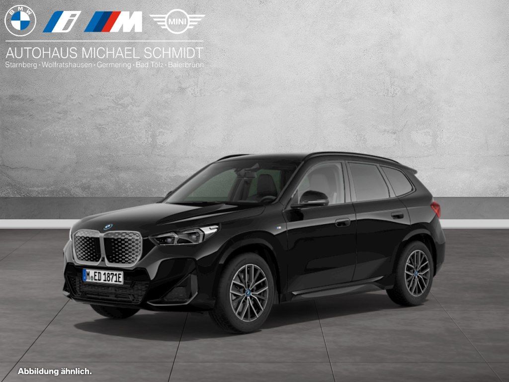 BMW iX1