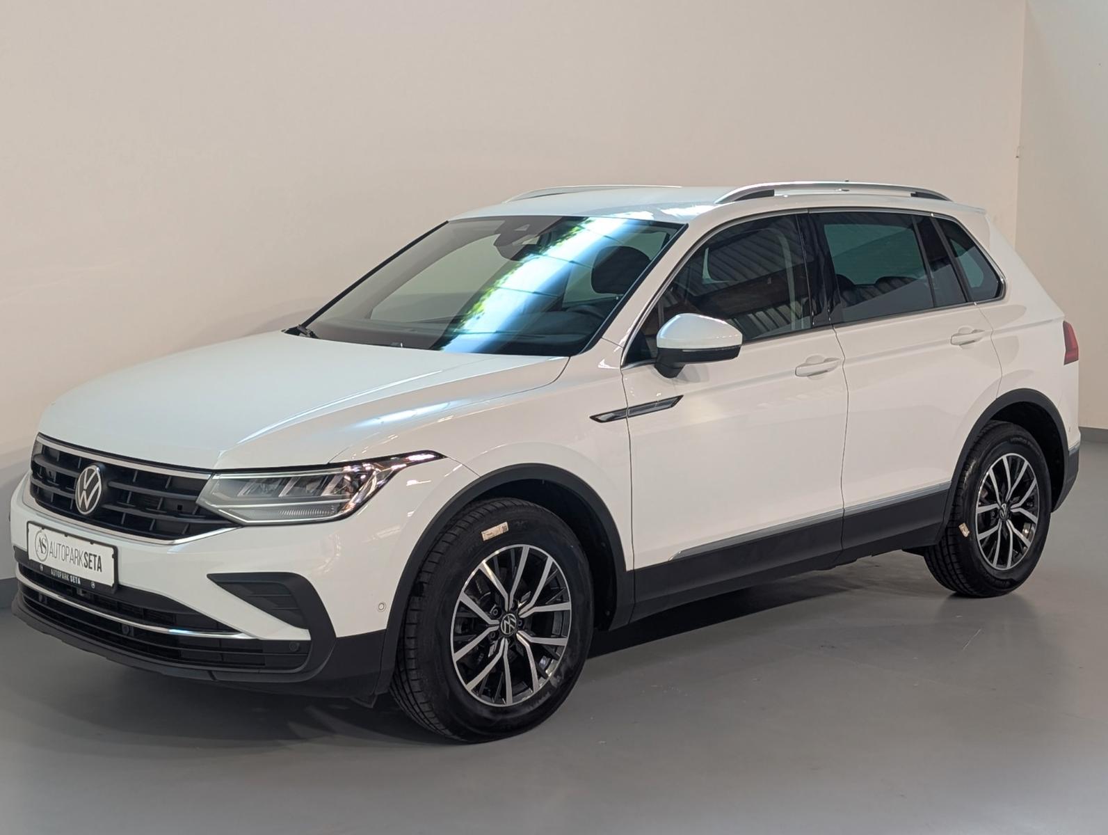 Volkswagen Tiguan 2.0 TDI DSG Life ACC*LANE*KAM*KESSY*AHK