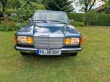 Mercedes-Benz Mercedes W123 300D - Mercedes-Benz 300: W123 300d