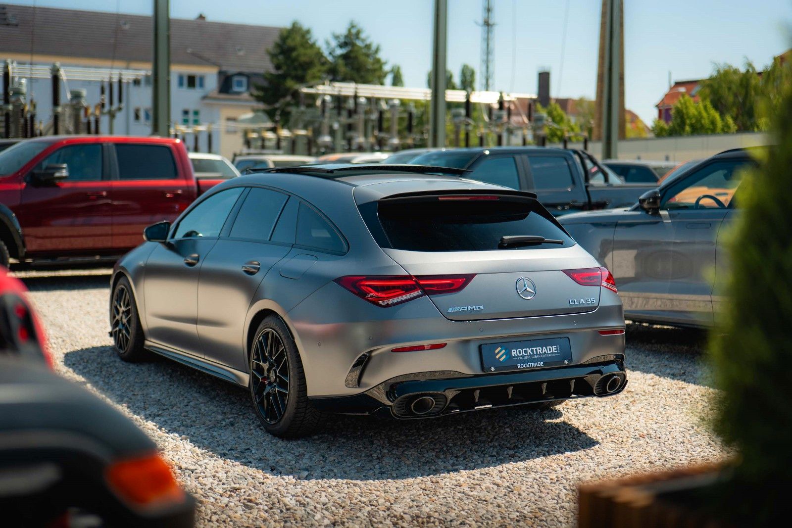 Fahrzeugabbildung Mercedes-Benz CLA 35 AMG 4Matic Performance Night-Paket | Pano