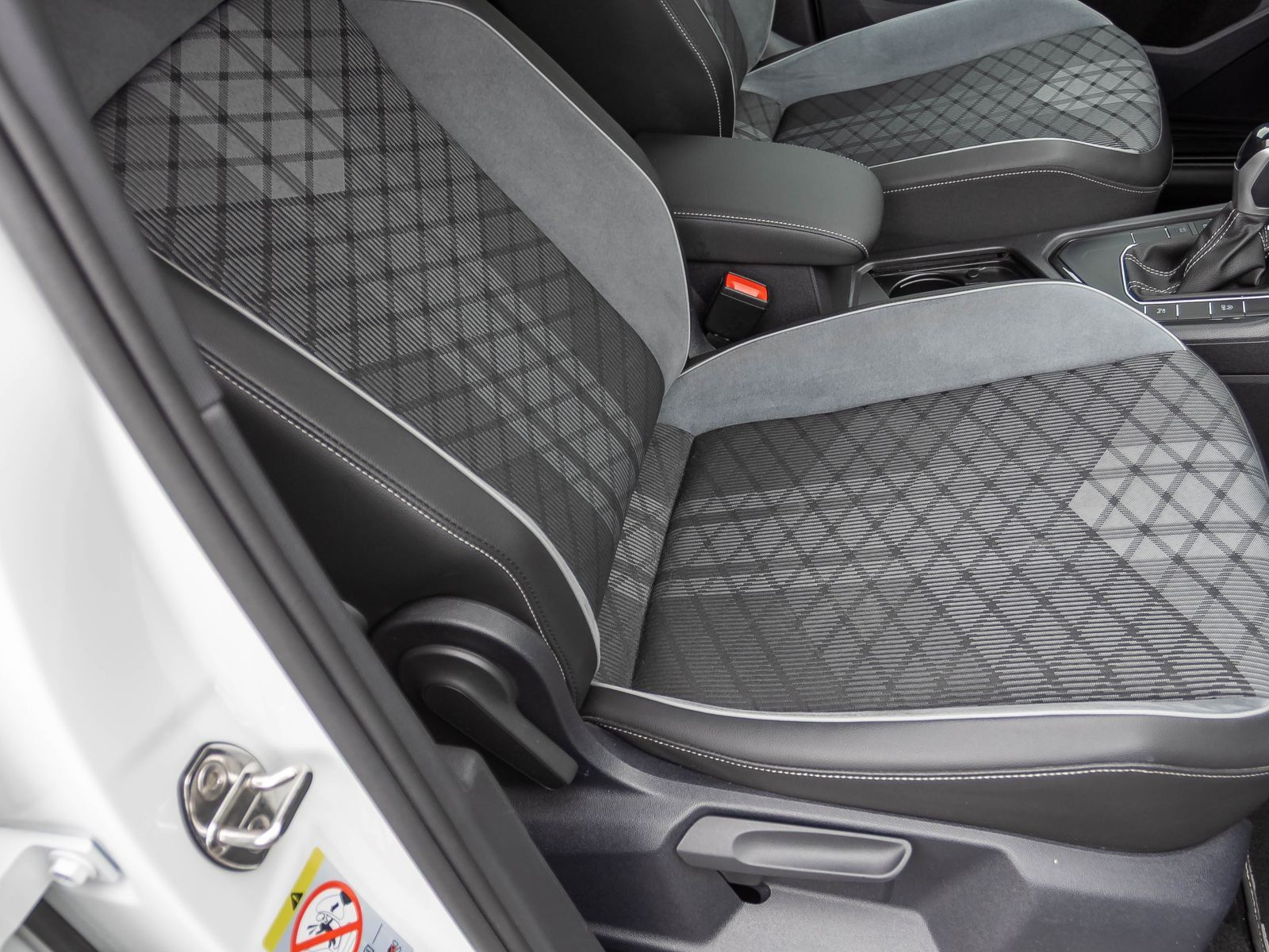 Volkswagen Tiguan - Bild 27