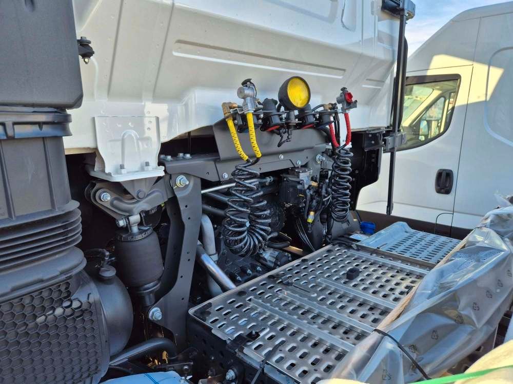 Fahrzeugabbildung Iveco S-Way AS440S46T/FP