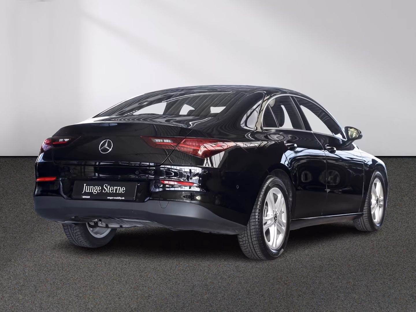 Mercedes-Benz CLA 200 Rückfahrkamera Sitzheizung MBUX-Navi LED