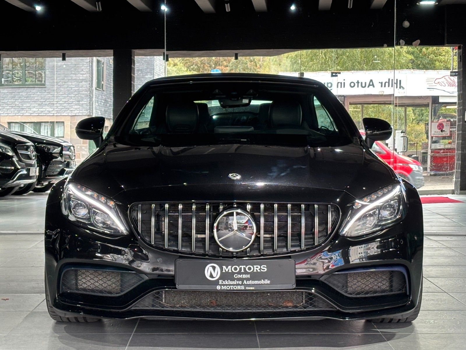 Fahrzeugabbildung Mercedes-Benz C 63 AMG Cabrio*Burmester*Ambiente*HUD*S-Auspuff