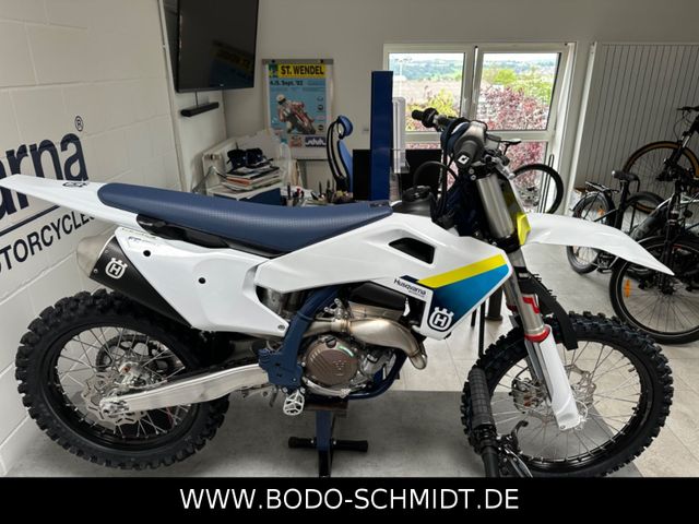 Husqvarna FC 250 2025 ab 3,39%