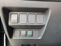 NISSAN Qashqai 1.3DIG-T Akari Autom. DCT Pano Voll-Lede