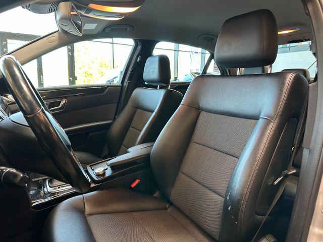 MYAUTOCENTER – Gebraucht- und Jahreswagen mit Werkstattservice in Pfaffenhofen Mercedes-Benz E 200 *AHK*Abstandstempo*Teilleder*Szhz*