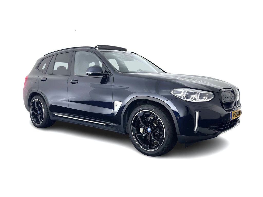 Image of BMW iX3