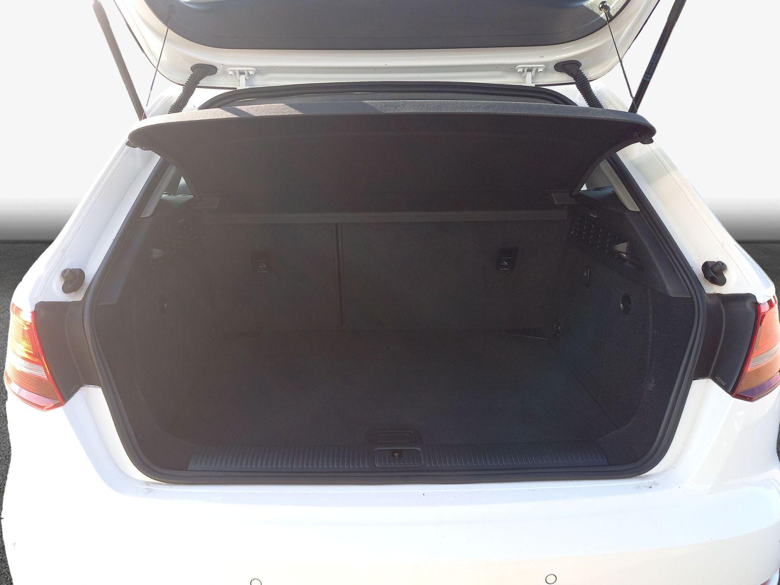 Audi A3 Sportback 30 TFSI, миниатюра 8