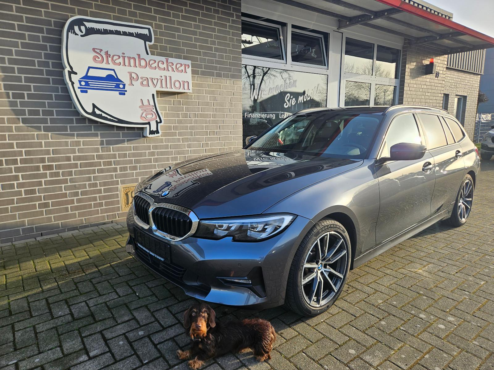 BMW Touring 318 i Advantage LED PDC SPORT ACC SHZ